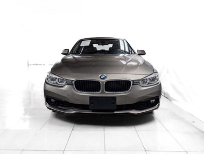 Used 2018 BMW 320i xDrive Sedan w/ Convenience Package