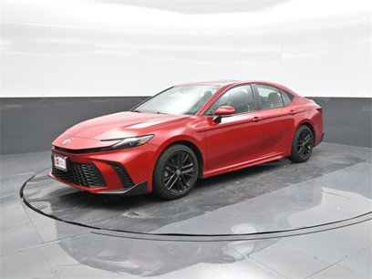 Used 2025 Toyota Camry SE