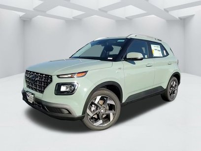 New 2025 Hyundai Venue SEL