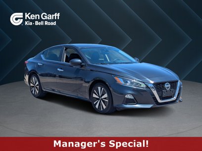 Used 2022 Nissan Altima 2.5 SV