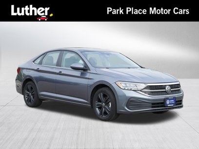 Certified 2022 Volkswagen Jetta SE w/ Panoramic Sunroof Package