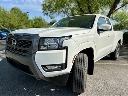 New 2025 Nissan Frontier SV w/ SV Convenience Package