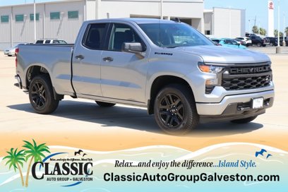 New 2024 Chevrolet Silverado 1500 Custom w/ LPO, Dark Essentials Package