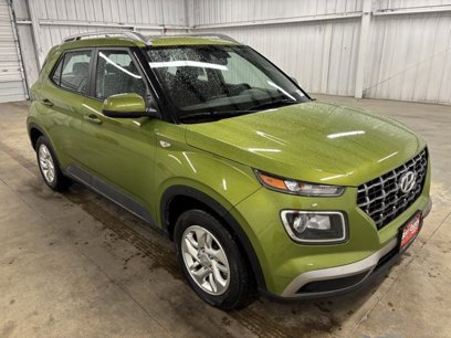 Used 2020 Hyundai Venue SEL w/ Convenience Package