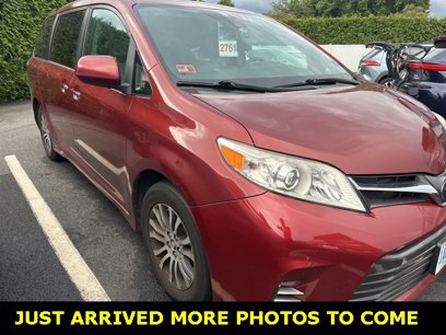 Used 2020 Toyota Sienna XLE Premium
