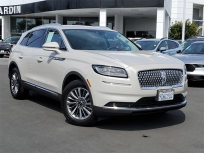 Used 2022 Lincoln Nautilus FWD w/ Premium Package