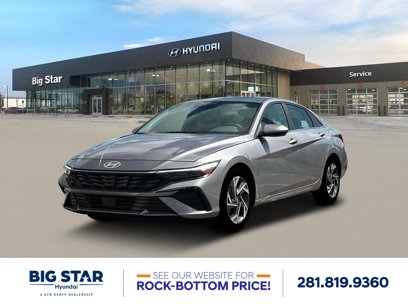 New 2025 Hyundai Elantra SEL