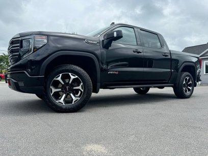 Used 2022 GMC Sierra 1500 AT4 w/ AT4 Premium Package