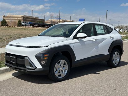 New 2025 Hyundai Kona SE