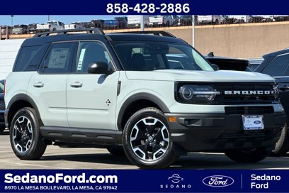 New 2024 Ford Bronco Sport Outer Banks w/ Tech Package