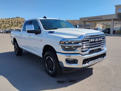 New 2025 RAM 2500 Laramie w/ Towing Technology Group