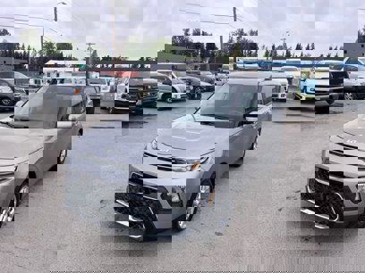 Used 2022 Kia Soul LX w/ Technology Package
