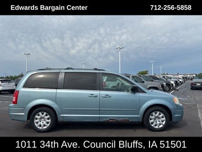 Used 2009 Chrysler Town & Country LX w/ Entertainment Group #1