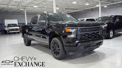 New 2026 Chevrolet Silverado 1500 Custom w/ Turbomax Blackout Package