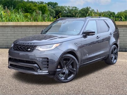 New 2025 Land Rover Discovery Dynamic SE