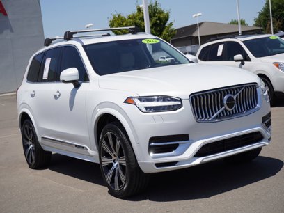 Used 2022 Volvo XC90 T8 Inscription w/ Advanced Package