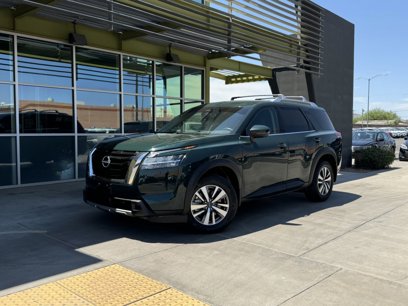 Used 2023 Nissan Pathfinder SL