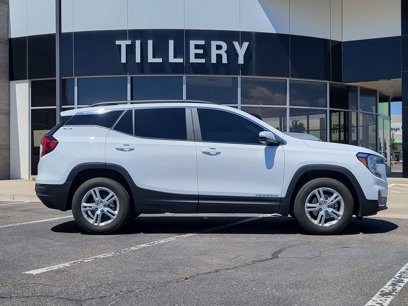 Used 2023 GMC Terrain SLE w/ Driver Convenience Package