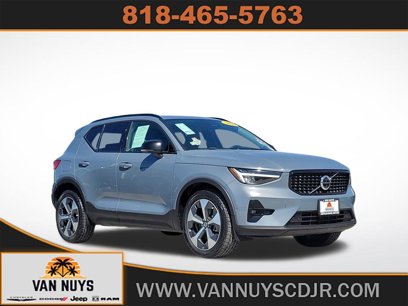 Used 2023 Volvo XC40 B4 Ultimate