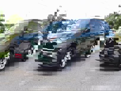 Certified 2024 Toyota Highlander LE