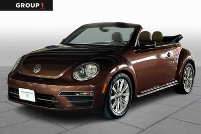 Used 2017 Volkswagen Beetle 1.8T SE