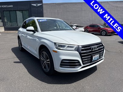 Used 2020 Audi Q5 e Premium Plus w/ Premium Plus Package
