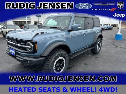 New 2024 Ford Bronco Outer Banks w/ Sasquatch Package