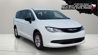 New 2025 Chrysler Voyager LX
