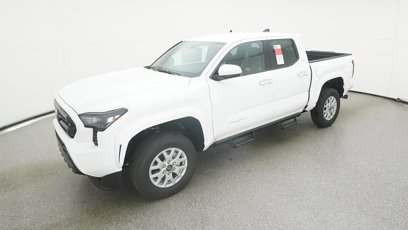 New 2024 Toyota Tacoma SR5