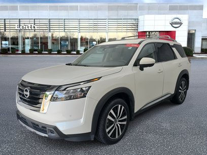 Certified 2023 Nissan Pathfinder Platinum