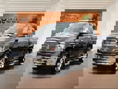 Used 2017 RAM 1500 Laramie w/ Convenience Group