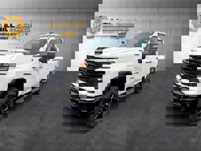 New 2025 Chevrolet Silverado 2500 Custom w/ Custom Value Package