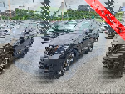 Certified 2025 Volvo XC40 B5 Plus w/ Protection Package Premier