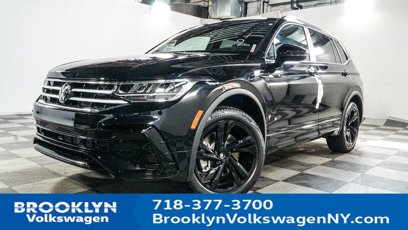 New 2024 Volkswagen Tiguan SE R-Line