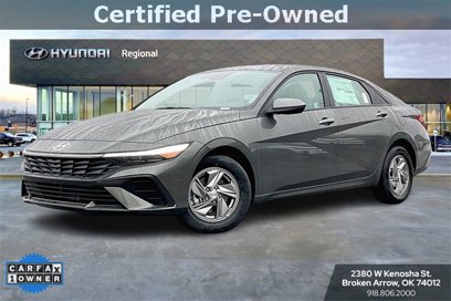 Used 2025 Hyundai Elantra SE