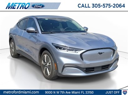 Certified 2022 Ford Mustang Mach-E Select w/ Comfort/Technology Package