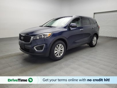Used 2017 Kia Sorento LX w/ LX Convenience Package