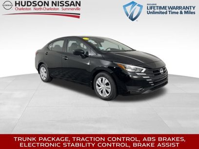 New 2025 Nissan Versa S w/ Trunk Package