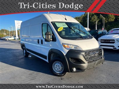 New 2025 RAM ProMaster 2500 w/ Convenience Group