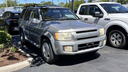 Used 2001 INFINITI QX4 2WD