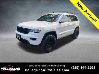Used 2017 Jeep Grand Cherokee Laredo w/ Quick Order Package 23E