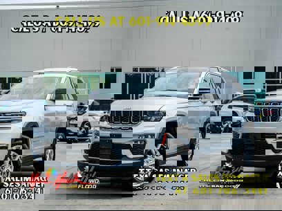 Used 2023 Jeep Grand Cherokee Limited
