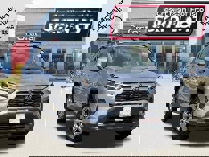 Used 2022 Toyota RAV4 XLE