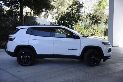 New 2025 Jeep Compass Latitude w/ Altitude Special Edition
