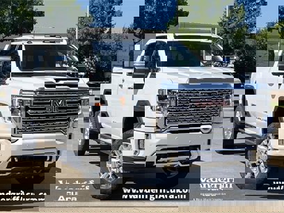 Used 2022 GMC Sierra 2500 Denali w/ Denali Ultimate Package