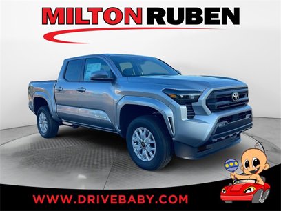 New 2025 Toyota Tacoma SR5