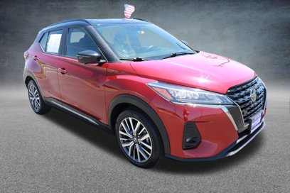 Used 2021 Nissan Kicks SR