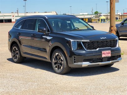 New 2025 Kia Sorento S