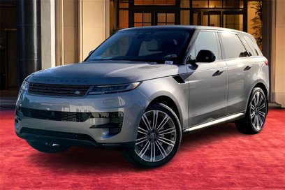New 2025 Land Rover Range Rover Sport SE