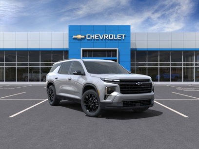 New 2025 Chevrolet Traverse LT